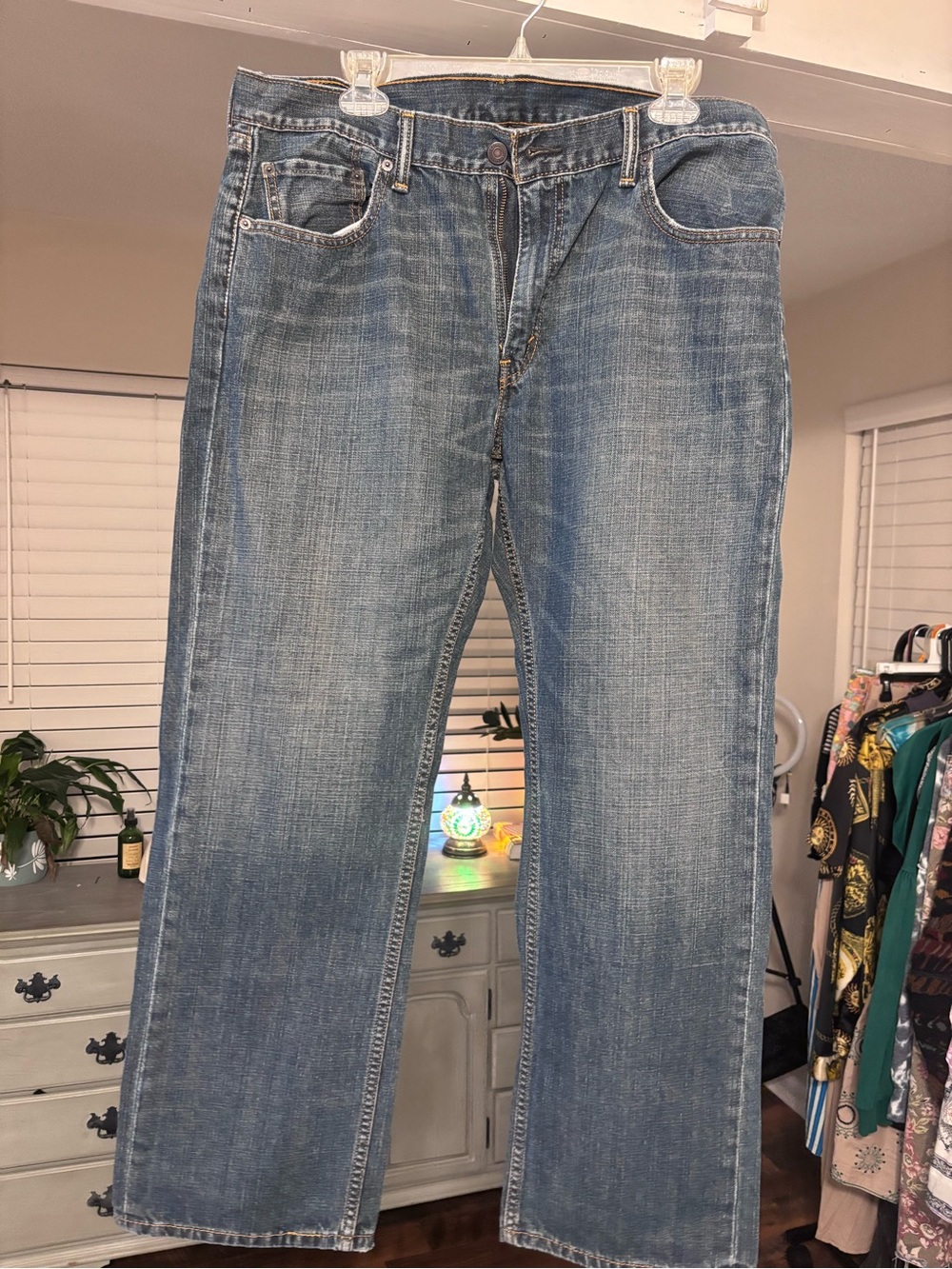 Levi's Men's Light Blue Straight Jeans